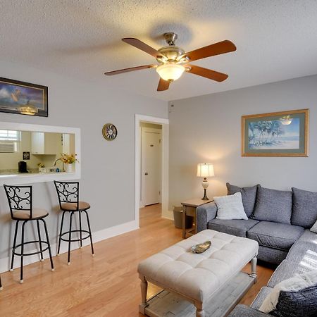 Beautiful Galveston Apt With Deck Less Than 3 Mi To Dtwn! Exterior photo